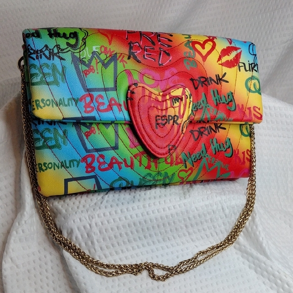 Handbags - Colorful Graffiti Print Large Women's Vrossbody Bag With Gold Chain